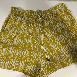 Elevenses women shorts‎
